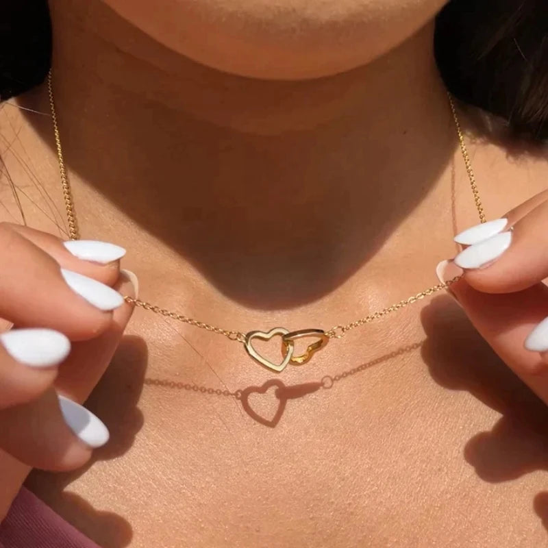 Colar Feminino - Amor Eterno / Banho 18k